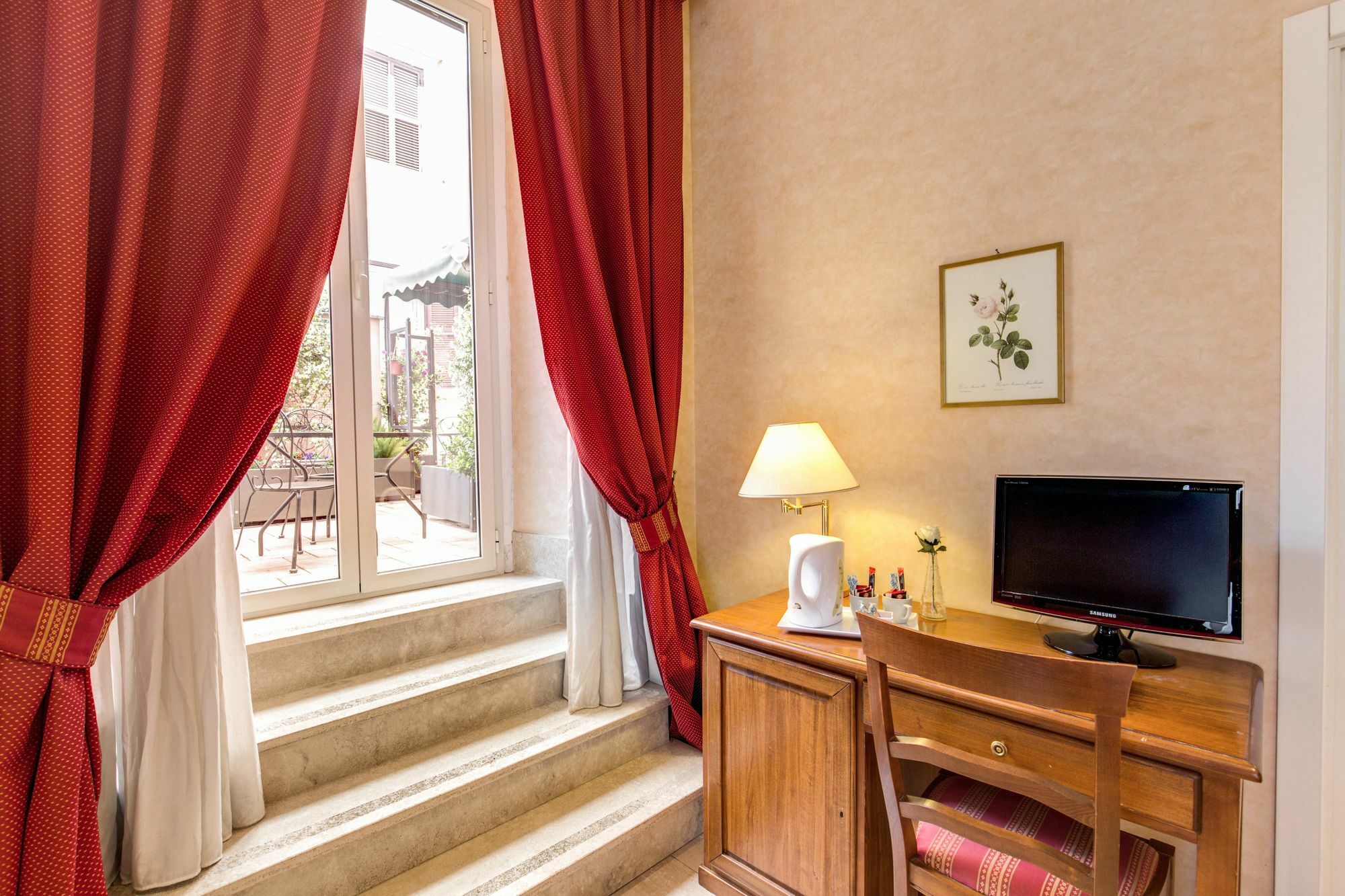 Wrh Suites Roma Ngoại thất bức ảnh